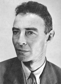 Robert Jacob Oppenheimer - By Department of Energy, Office of Public Affairs [Public domain or Public domain], via Wikimedia Commons