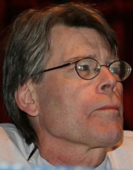 Stephen King - By "Pinguino" ("Pinguino's" flickr account) [CC BY 2.0 (http://creativecommons.org/licenses/by/2.0)], via Wikimedia Commons