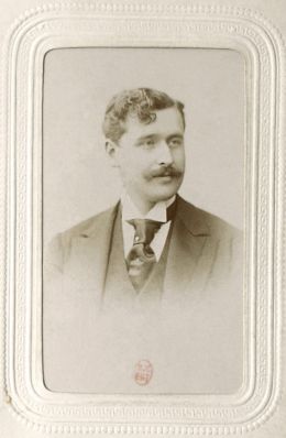 Georges Feydeau - By Unknown. Upload, stitch and restoration by Jebulon (Bibliothèque nationale de France) [Public domain or Public domain], via Wikimedia Commons