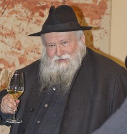 Hermann Nitsch - By Gerhard »GeWalt« Walter (Own work) [CC BY-SA 3.0 (http://creativecommons.org/licenses/by-sa/3.0)], via Wikimedia Commons