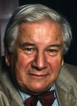 Sir Peter Ustinov - By Allan Warren (Own work http://allanwarren.com) [CC BY-SA 3.0 (http://creativecommons.org/licenses/by-sa/3.0)], via Wikimedia Commons